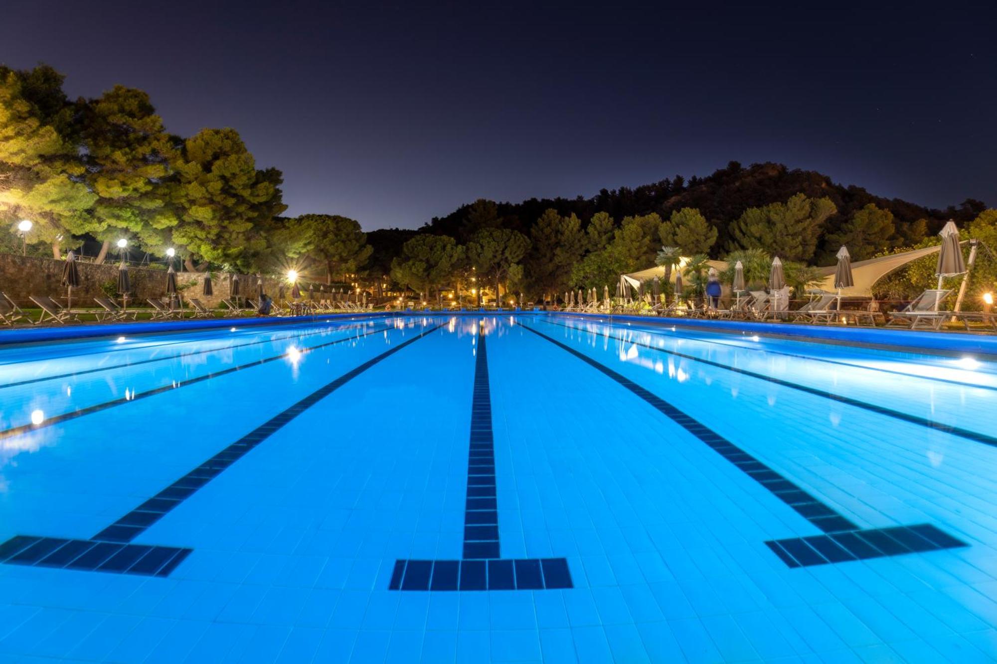 Pugnochiuso Resort Hotel Del Faro Vieste Exteriör bild