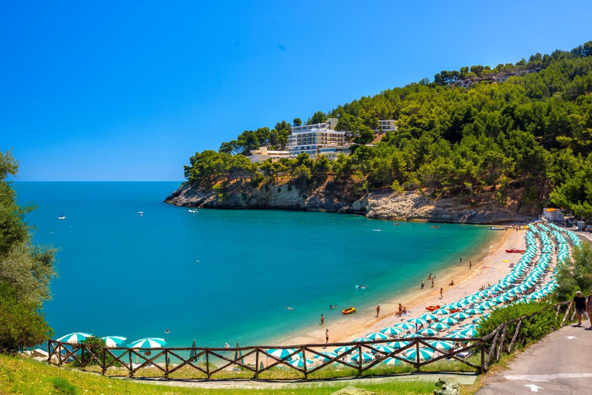 Pugnochiuso Resort Hotel Del Faro Vieste Exteriör bild