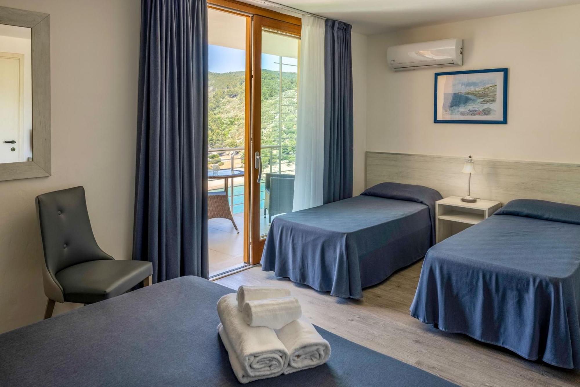 Pugnochiuso Resort Hotel Del Faro Vieste Exteriör bild